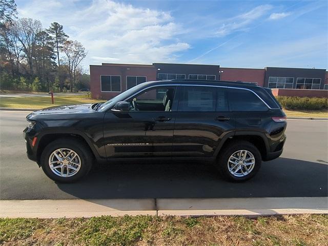 new 2025 Jeep Grand Cherokee car, priced at $39,691
