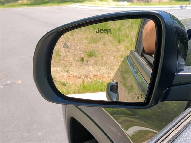 new 2024 Jeep Compass car, priced at $25,686