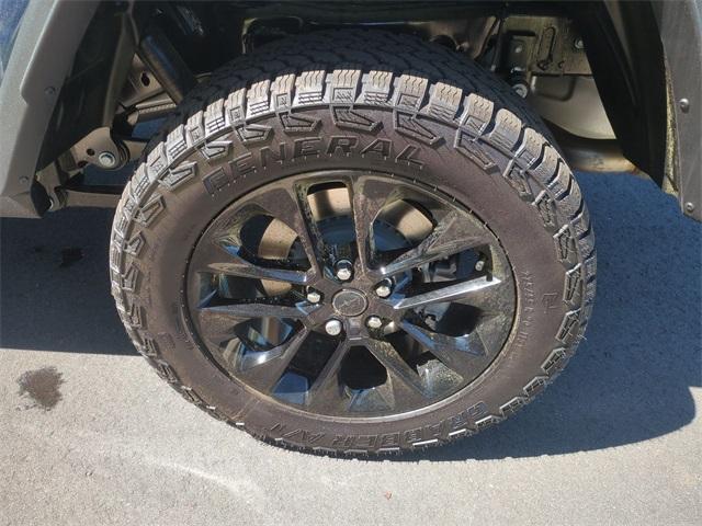 new 2025 Jeep Gladiator car, priced at $41,942