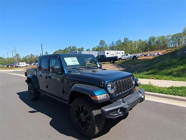 new 2025 Jeep Gladiator car, priced at $41,942