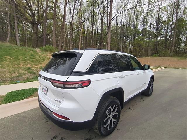 new 2025 Jeep Grand Cherokee car, priced at $45,594