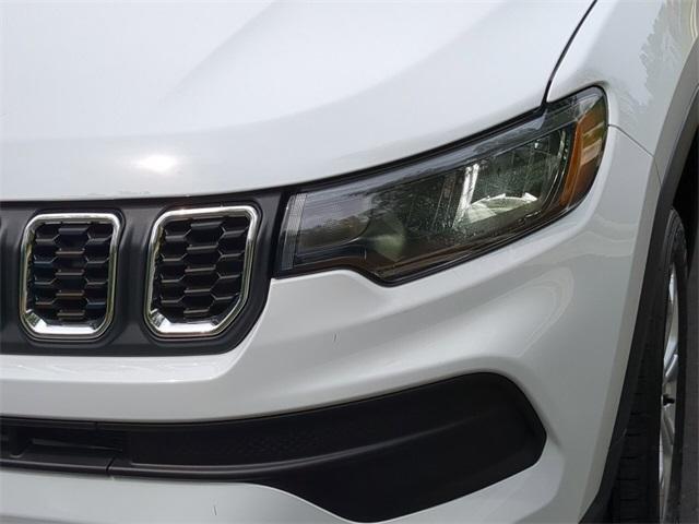new 2024 Jeep Compass car, priced at $23,328