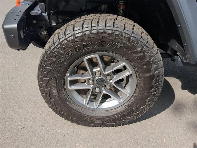 new 2025 Jeep Gladiator car, priced at $52,276