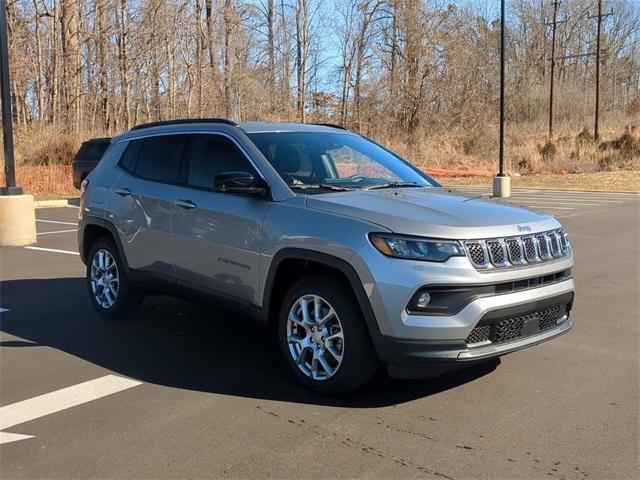 new 2024 Jeep Compass car, priced at $33,939