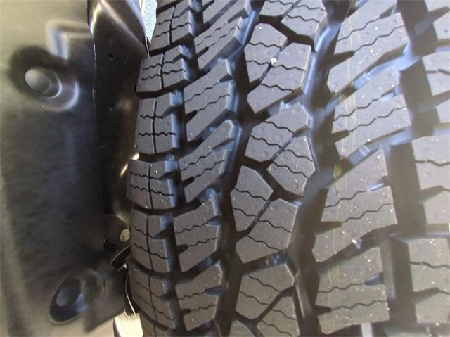 new 2025 Jeep Wrangler car, priced at $45,649