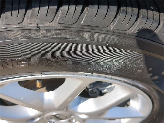 used 2022 Chrysler Pacifica car, priced at $20,890
