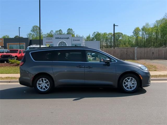 used 2022 Chrysler Pacifica car, priced at $20,890