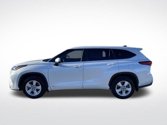 used 2023 Toyota Highlander Hybrid car, priced at $39,800