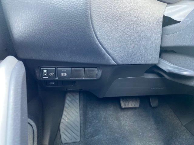 new 2025 Toyota Corolla Cross car, priced at $32,944