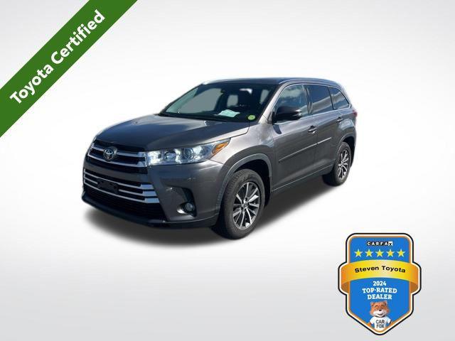 used 2019 Toyota Highlander car, priced at $31,875