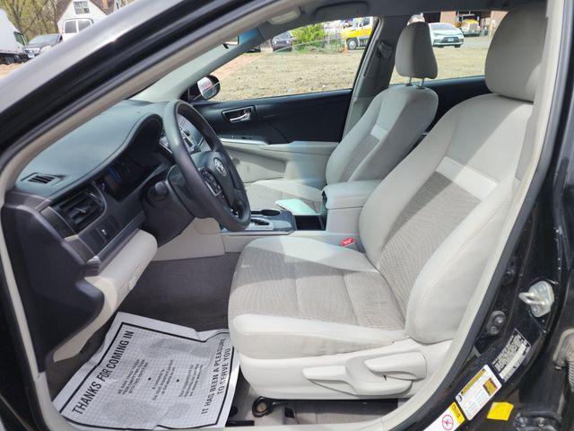 used 2014 Toyota Camry Hybrid car, priced at $14,300