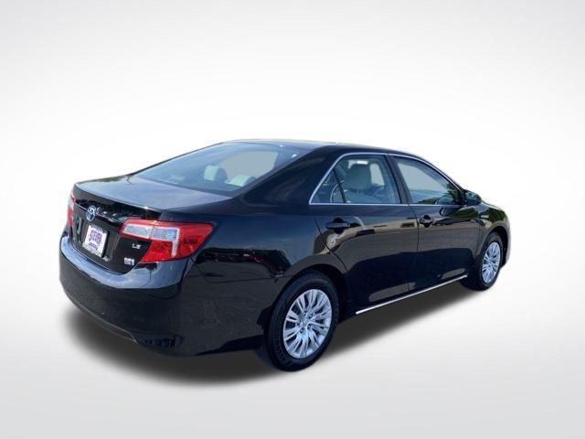 used 2014 Toyota Camry Hybrid car, priced at $14,600
