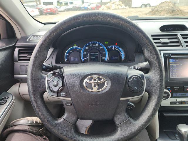 used 2014 Toyota Camry Hybrid car, priced at $14,300