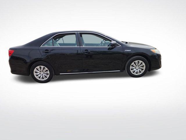 used 2014 Toyota Camry Hybrid car, priced at $14,300