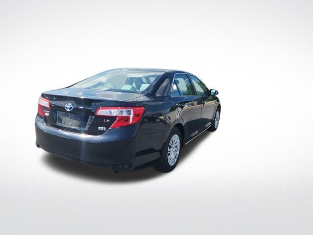used 2014 Toyota Camry Hybrid car, priced at $14,300