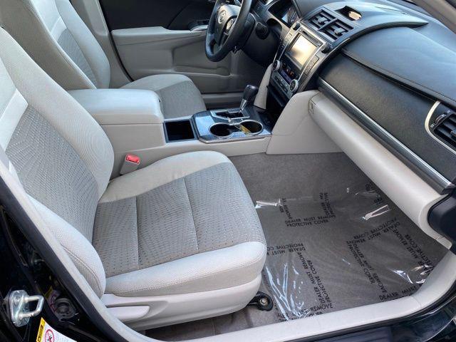 used 2014 Toyota Camry Hybrid car, priced at $14,600