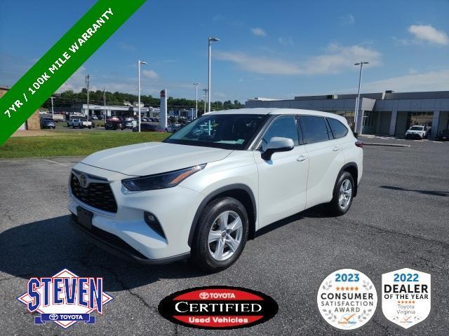 used 2022 Toyota Highlander car, priced at $36,000