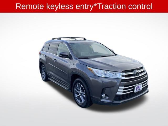 used 2017 Toyota Highlander car, priced at $26,485