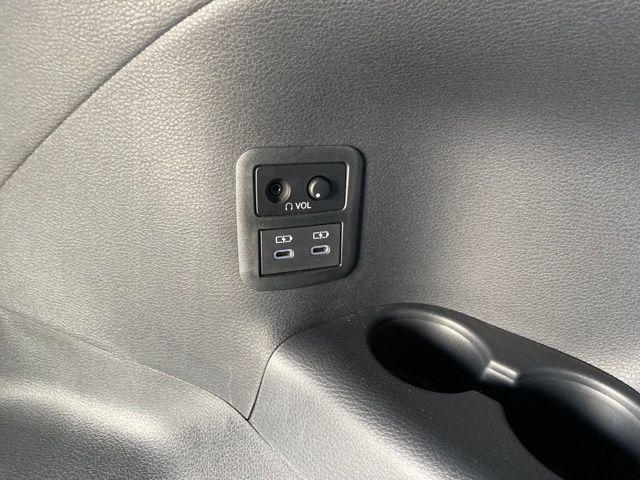 new 2025 Toyota Sienna car, priced at $63,092