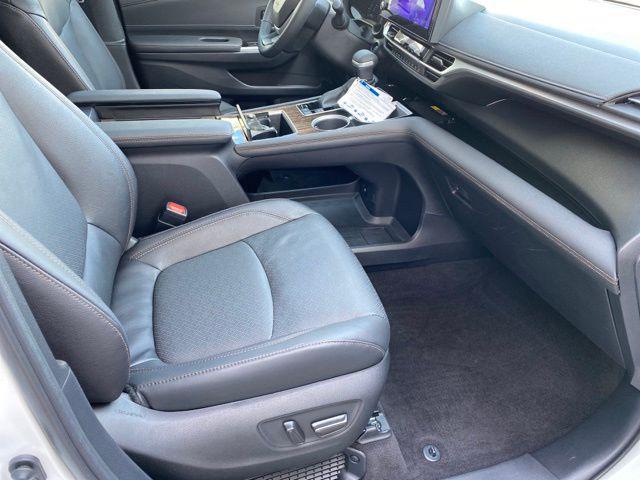 new 2025 Toyota Sienna car, priced at $63,092