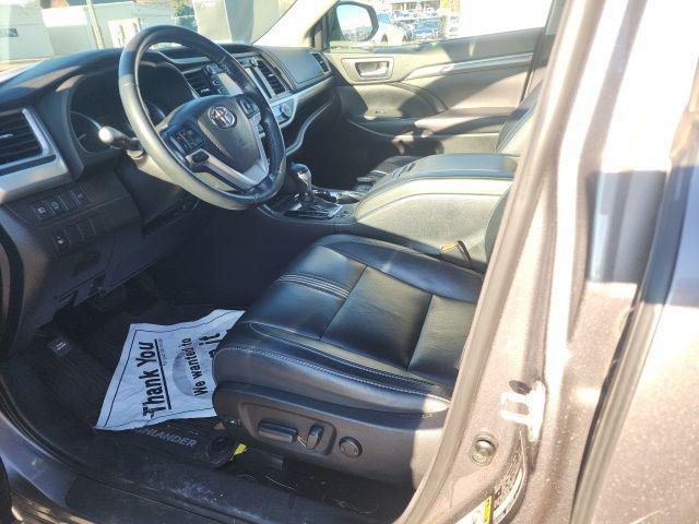 used 2018 Toyota Highlander car, priced at $22,100