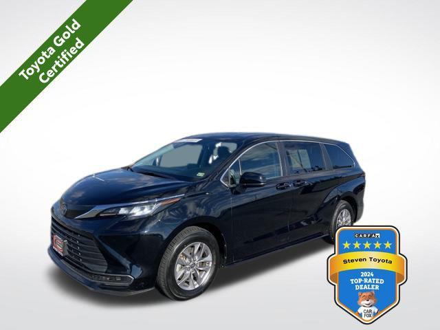 used 2022 Toyota Sienna car, priced at $34,735