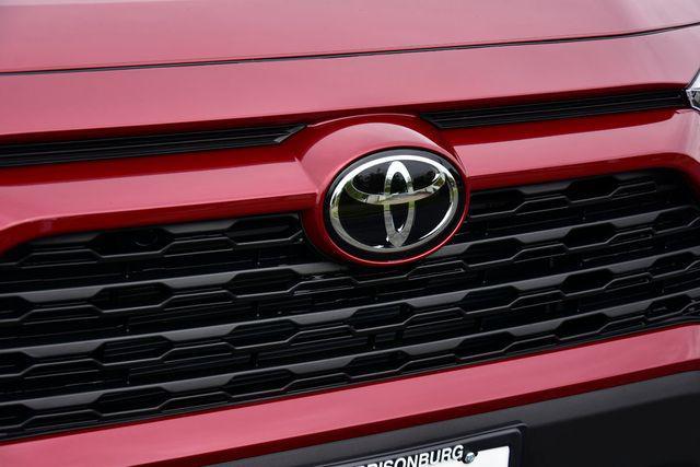 new 2025 Toyota RAV4 Hybrid car, priced at $39,683