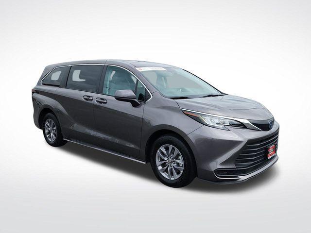 used 2023 Toyota Sienna car, priced at $38,500