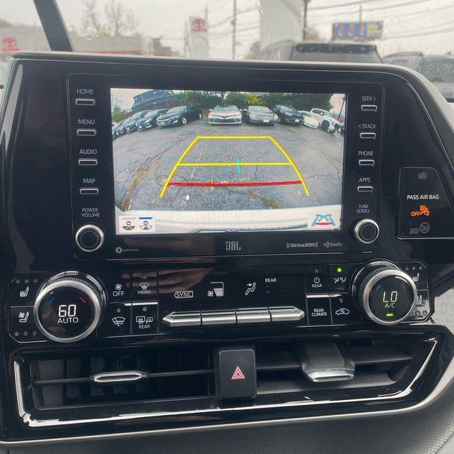 used 2021 Toyota Highlander car, priced at $35,645