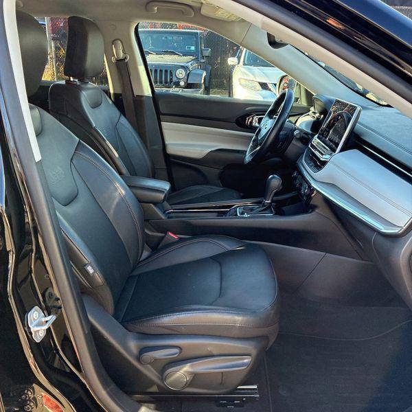 used 2022 Jeep Compass car, priced at $25,000