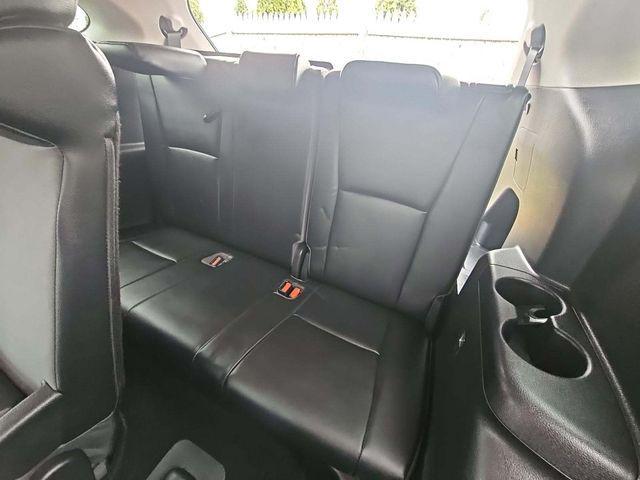 used 2022 Toyota Highlander car, priced at $36,200