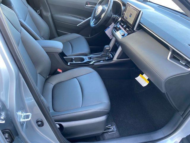 new 2025 Toyota Corolla Cross car, priced at $33,614
