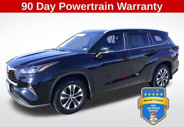 used 2024 Toyota Highlander car, priced at $41,565