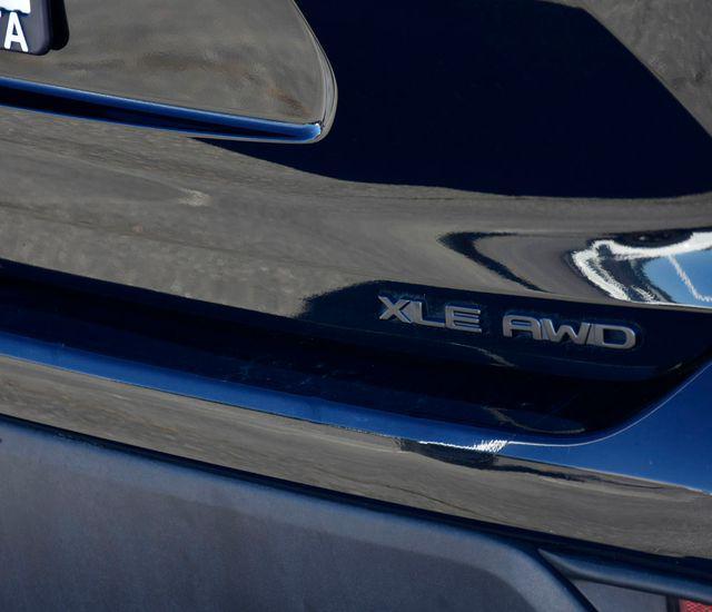 used 2024 Toyota Highlander car, priced at $40,125