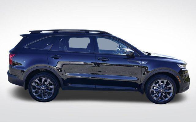 used 2022 Kia Sorento car, priced at $26,995