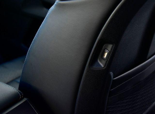 used 2022 Kia Sorento car, priced at $26,995