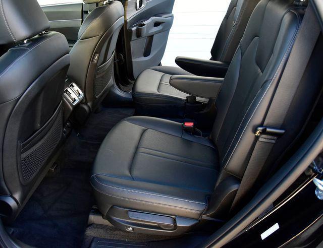 used 2022 Kia Sorento car, priced at $26,995