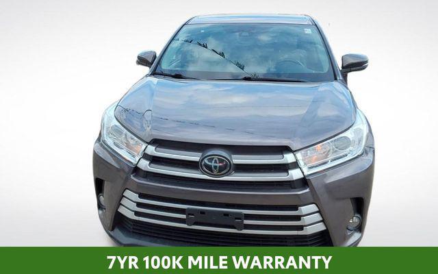 used 2019 Toyota Highlander car, priced at $28,325