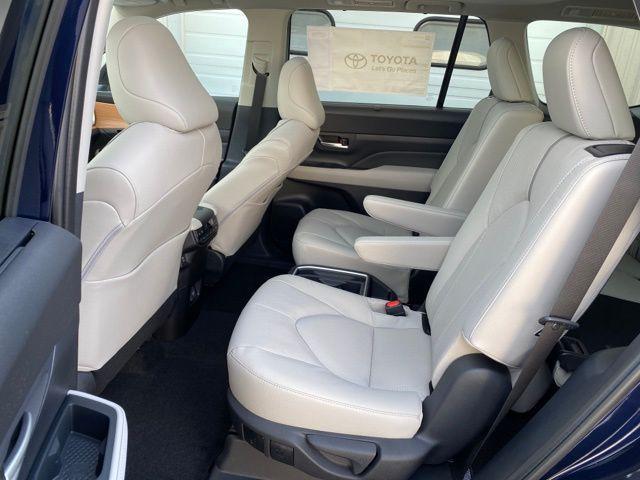 new 2025 Toyota Grand Highlander car, priced at $58,480