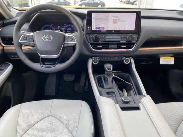 new 2025 Toyota Grand Highlander car, priced at $58,480