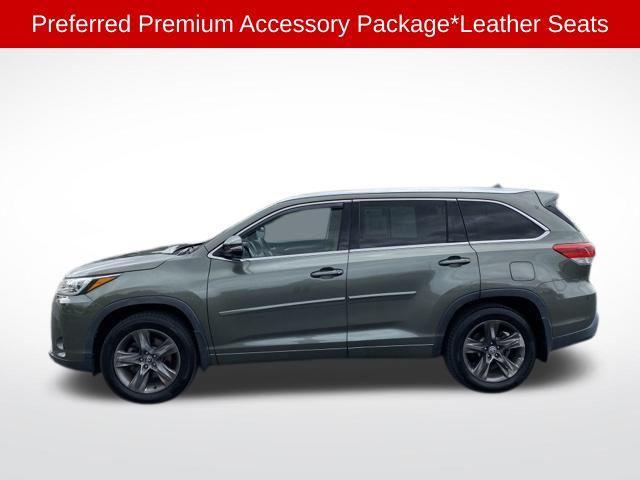 used 2017 Toyota Highlander car, priced at $28,350
