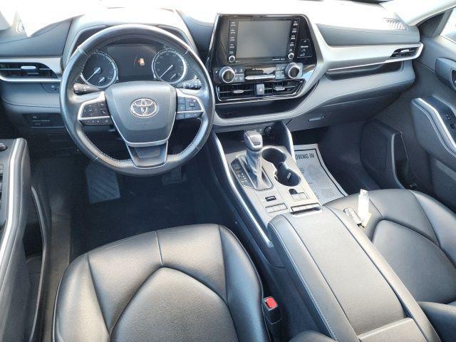 used 2022 Toyota Highlander car, priced at $37,695