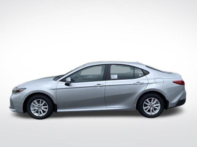 new 2025 Toyota Camry car, priced at $31,472
