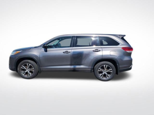 used 2018 Toyota Highlander car, priced at $22,500