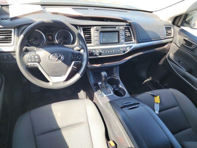 used 2018 Toyota Highlander car, priced at $22,500
