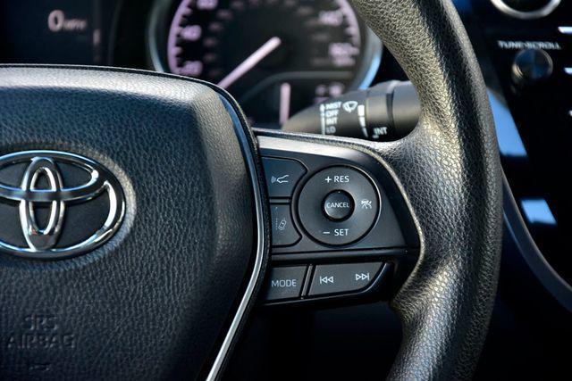 used 2018 Toyota Camry Hybrid car, priced at $21,000