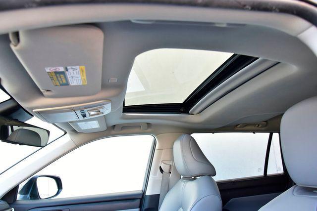 used 2022 Toyota Highlander car, priced at $33,900