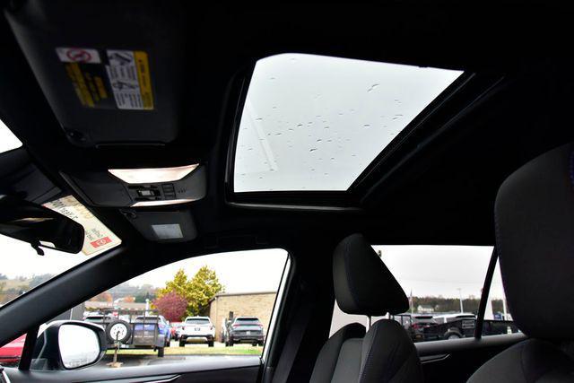 used 2022 Toyota RAV4 Hybrid car, priced at $31,000