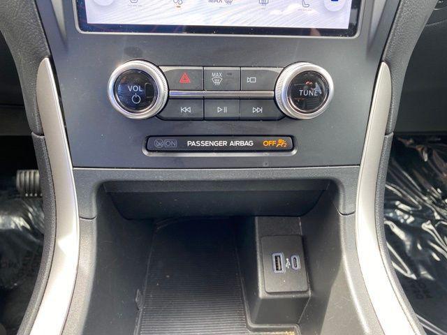 used 2024 Ford Edge car, priced at $26,985