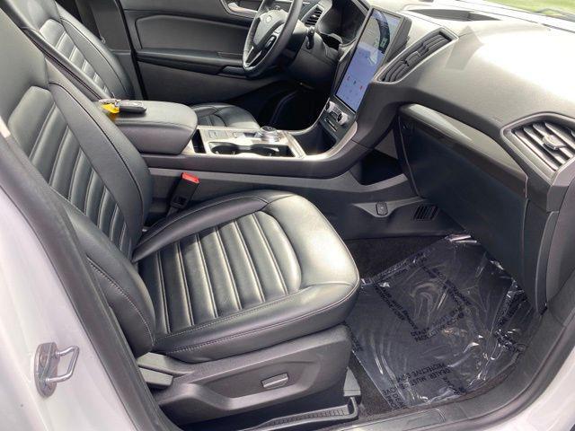 used 2024 Ford Edge car, priced at $26,985